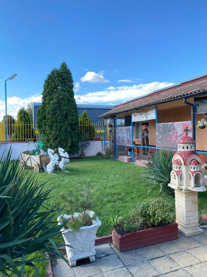 Motel Dilijans ヴィディン エクステリア 写真