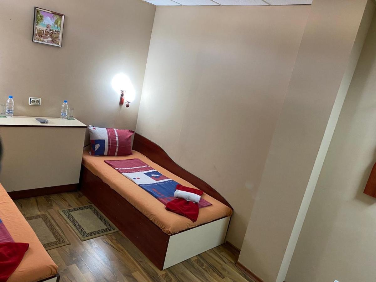 Motel Dilijans ヴィディン エクステリア 写真
